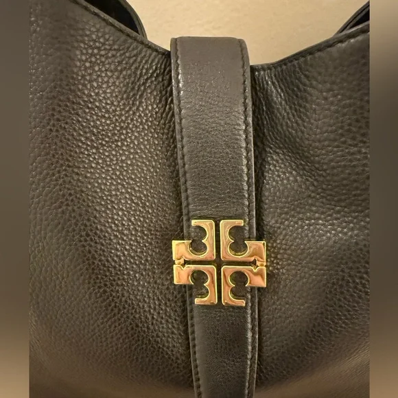 Tory Burch Hobo Shoulder Bag in black - Picture 10 of 15